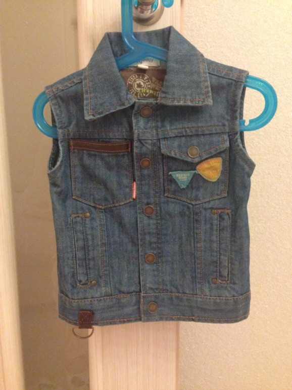 На рост 92см толстовка oshkoshbosh и джинсовый жилет playtoday