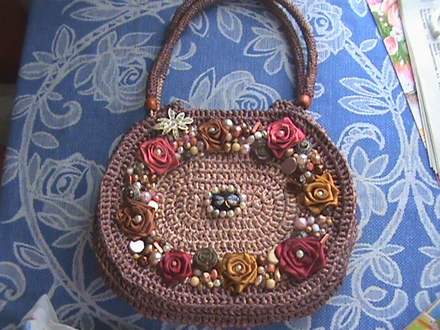 Сумочка из лент....