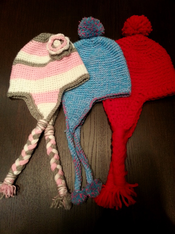 Шапочки с ушками и не только)