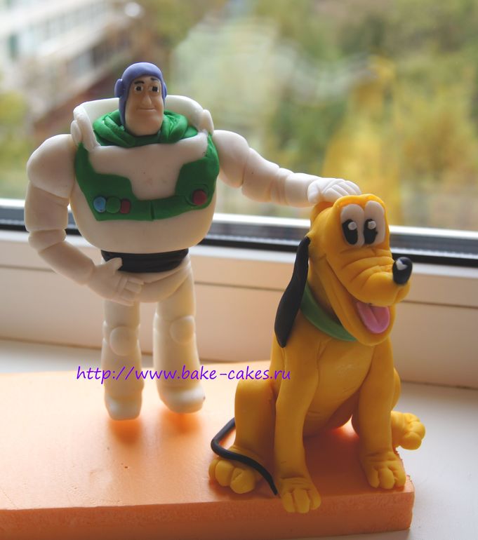 просто фигурки на завтрашние торты