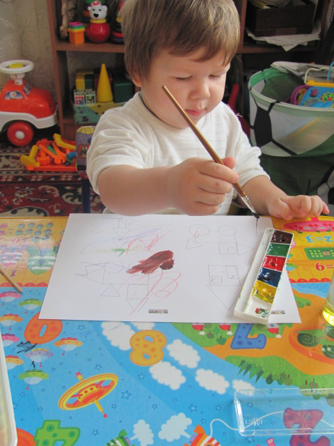 Наша первая ТН. Геометрические фигуры.