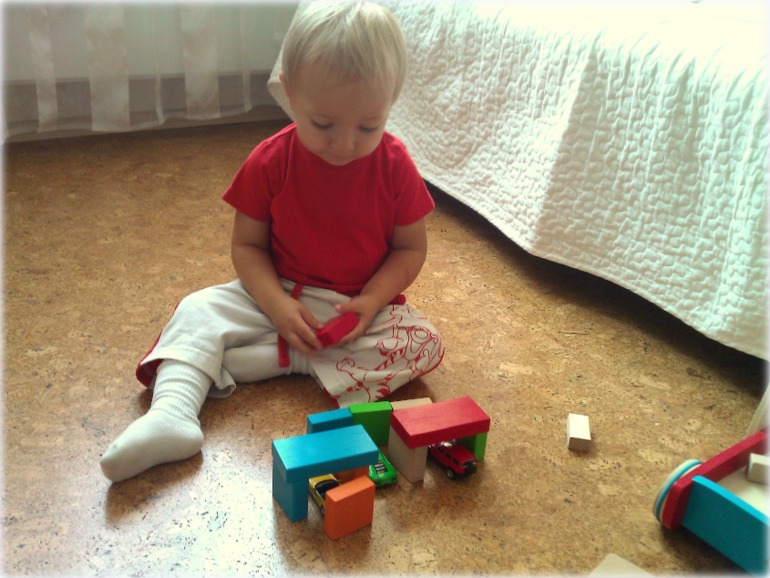 Гараж для машин.