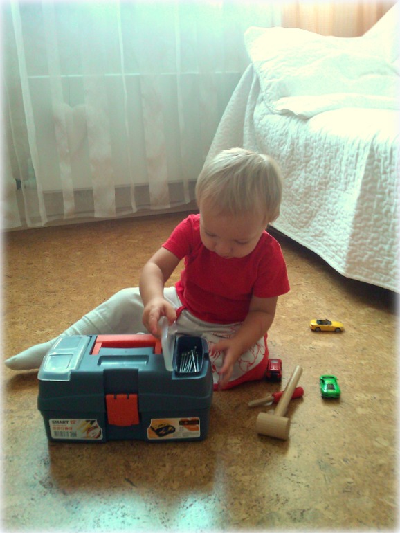 Гараж для машин.