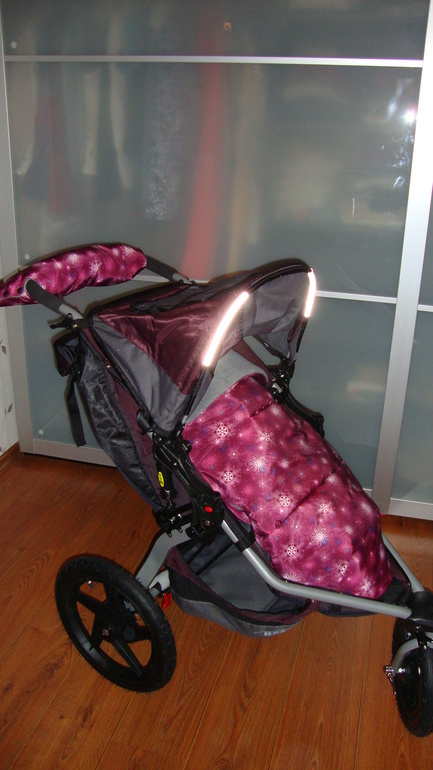 Коляска трехколесная BOB Revolution SE