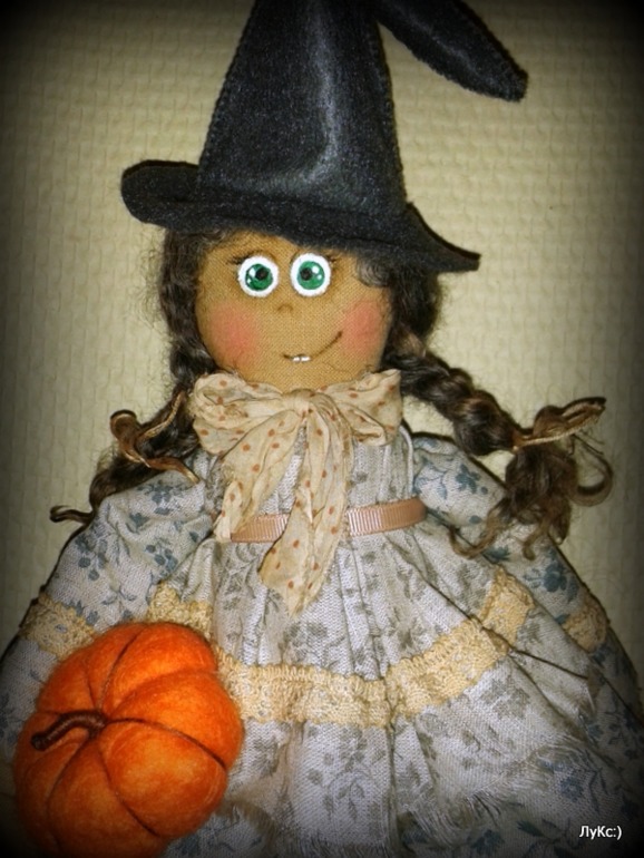 Эсмеральда:))