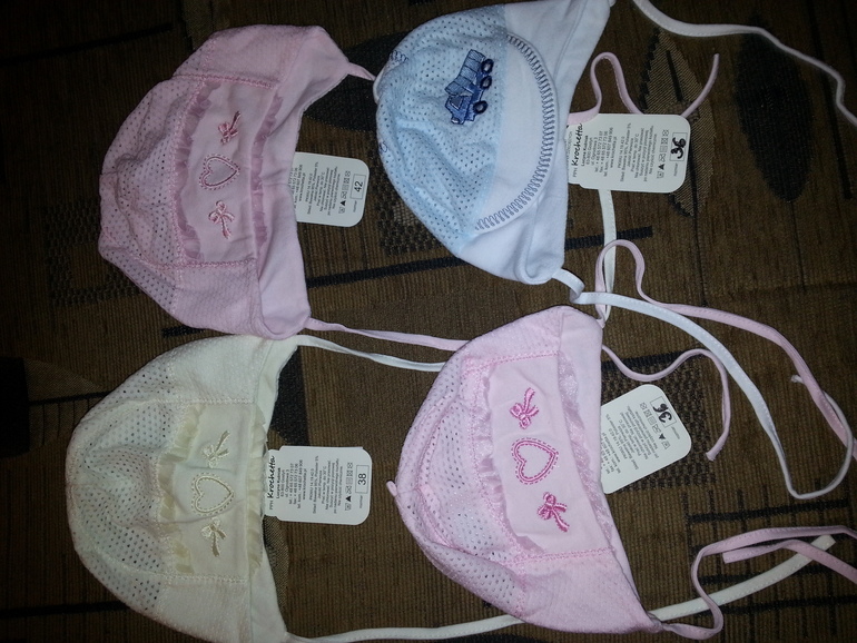 Шапочки детские зимние, демисезонные и летние