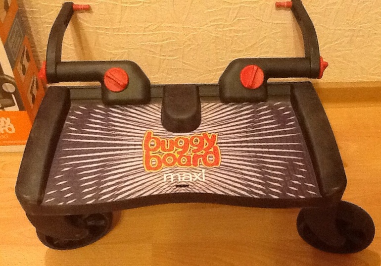 Подножка для второго ребенка.