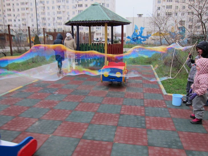 Шоу мыльных пузырей