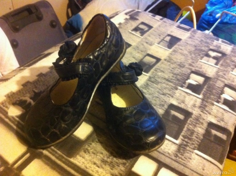 Нарядные праздничные туфли для девочки 25 размер