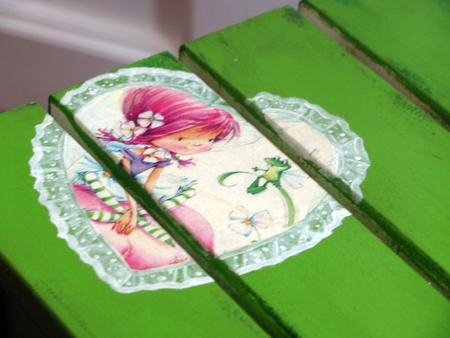 Детский стульчик для Лизки