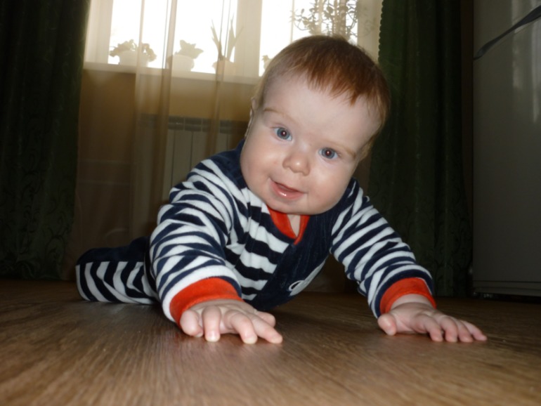 Нам 8 месяцев! Наш поход в поликлинику.