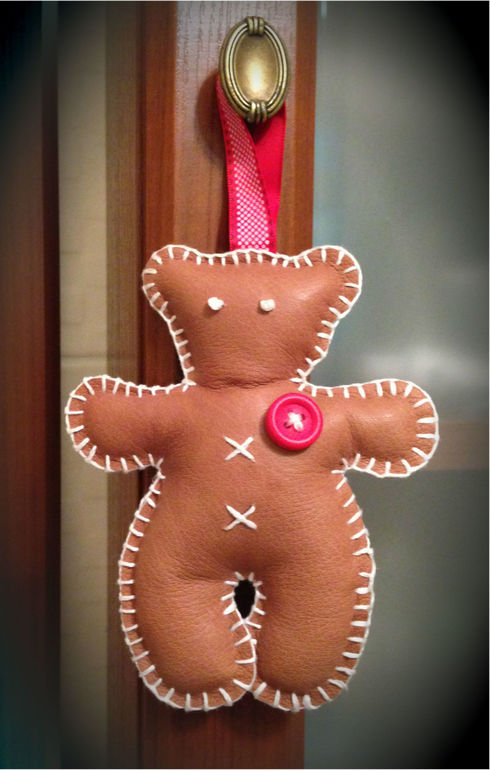 Мишутка из кожи