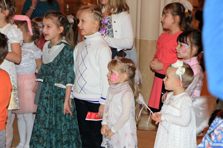 Елка в Храме Христа Спасителя.