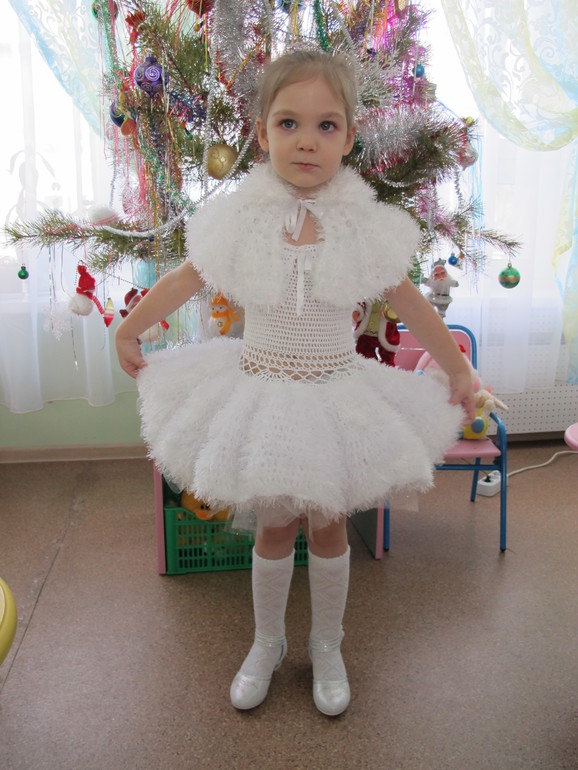 Продам костюм снежинки. 1300 р.