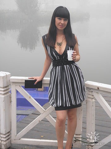 d9c39bf7476e7b49637342d8186adec6.jpg