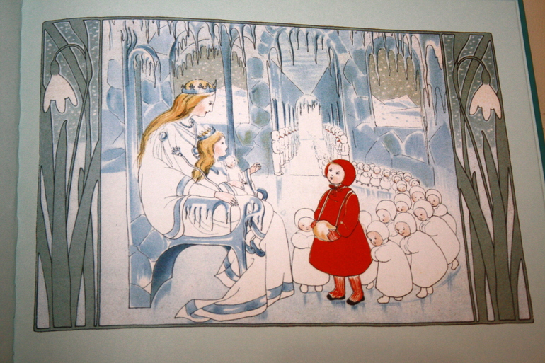 Наши новогодние книги и не только