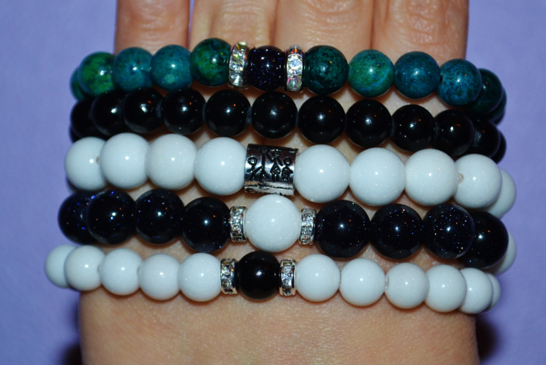 Браслеты ручной работы из полудрагоценных камней. Браслеты есть в наличии и под заказ!!!