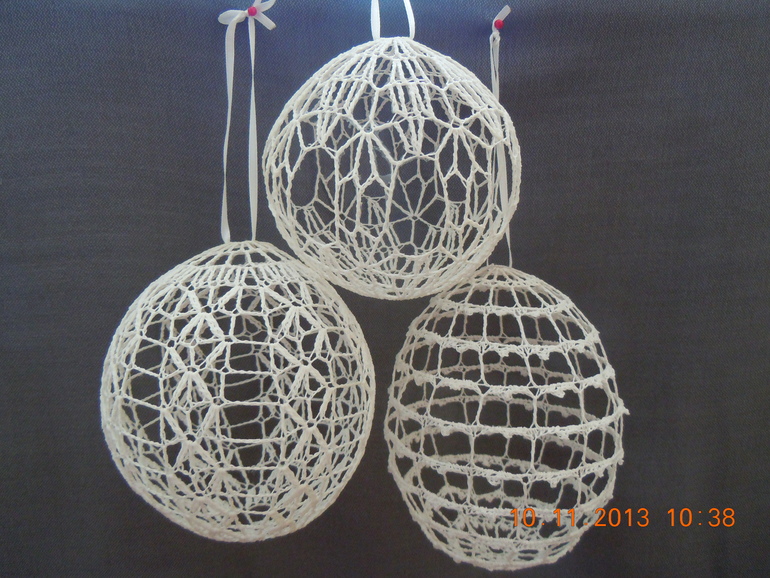 Для украшения комнаты к НГ