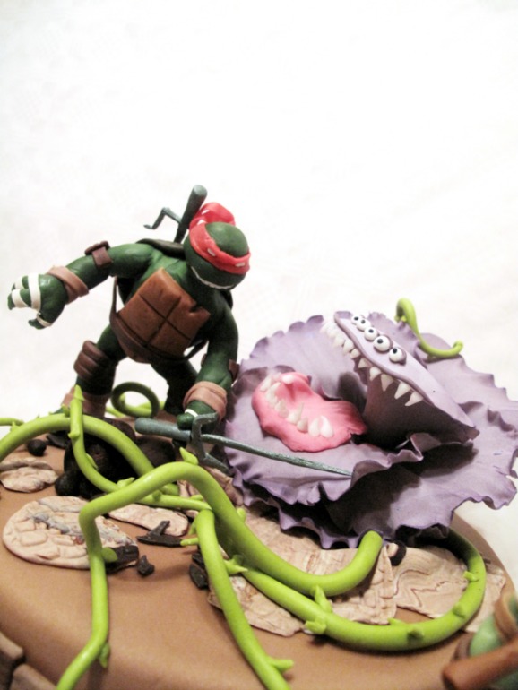 Черепашки Ниндзя. Битва с растением-пришельцем