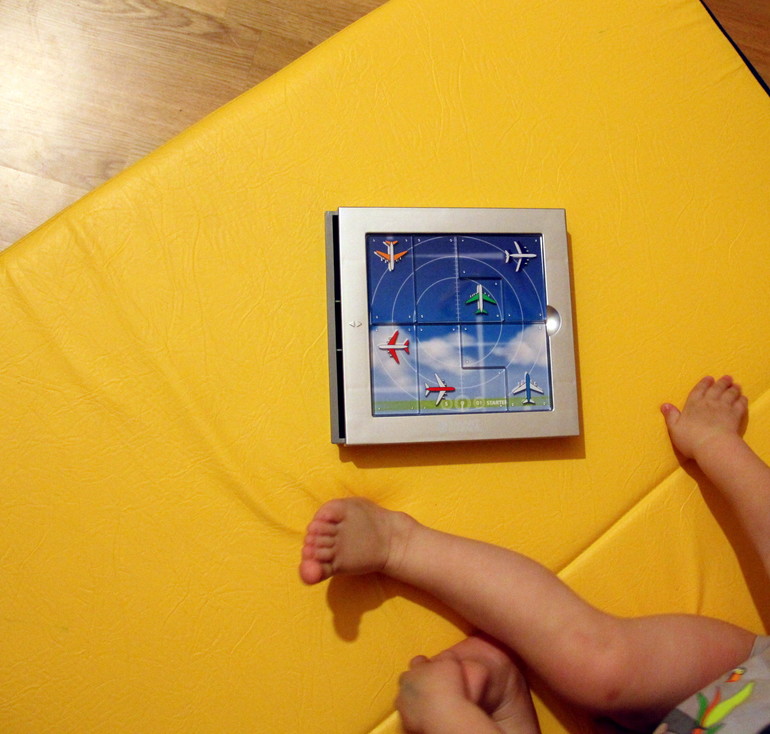 наши пазлы в 2 - 2,5 года