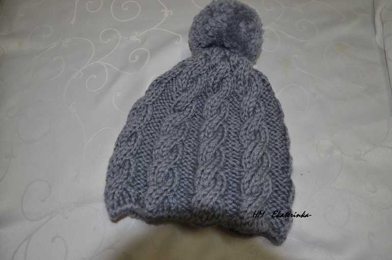 Шапка и варежки на зиму