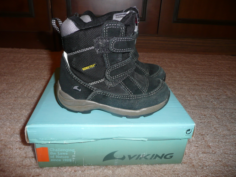Продам ботинки Viking размер 24, идет на 25