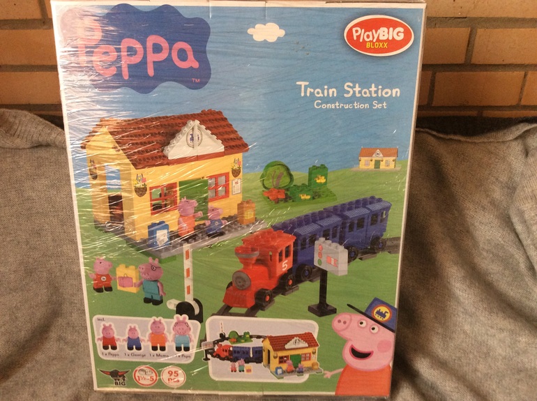 f1bc21965657f674f3c87c49c3e51561.jpg
