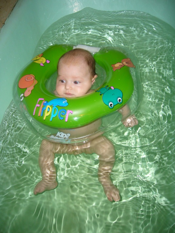 4 месяца Кристине