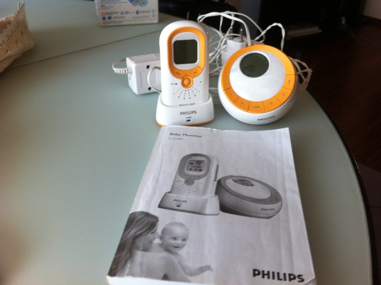 Филипс бу. Радионяня Tomy Walkabout Platinum Digital 1245. Радионяня фирмы Philips 0168. Радионяня Philips старые модели. Радионяня Philips DECT Digital желтая.