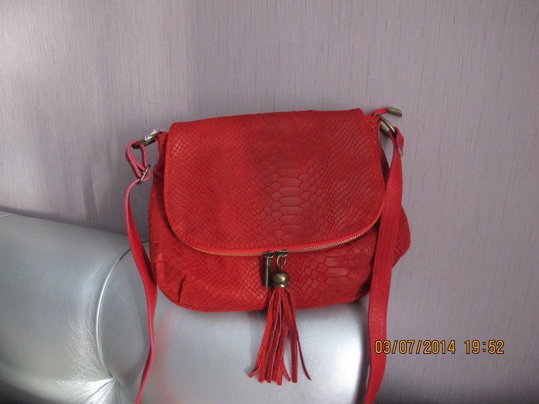 d4ecd6b9507de894d40a234b1ee695fc.jpg
