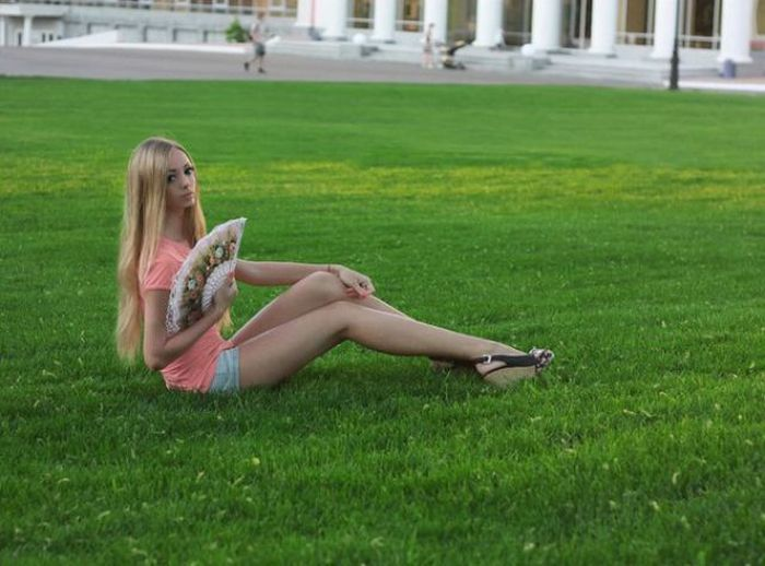 Еще одна куколка)))