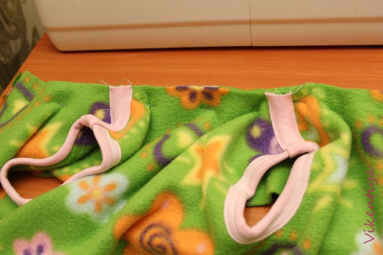 МК по пошиву простой жилетки из флиса.