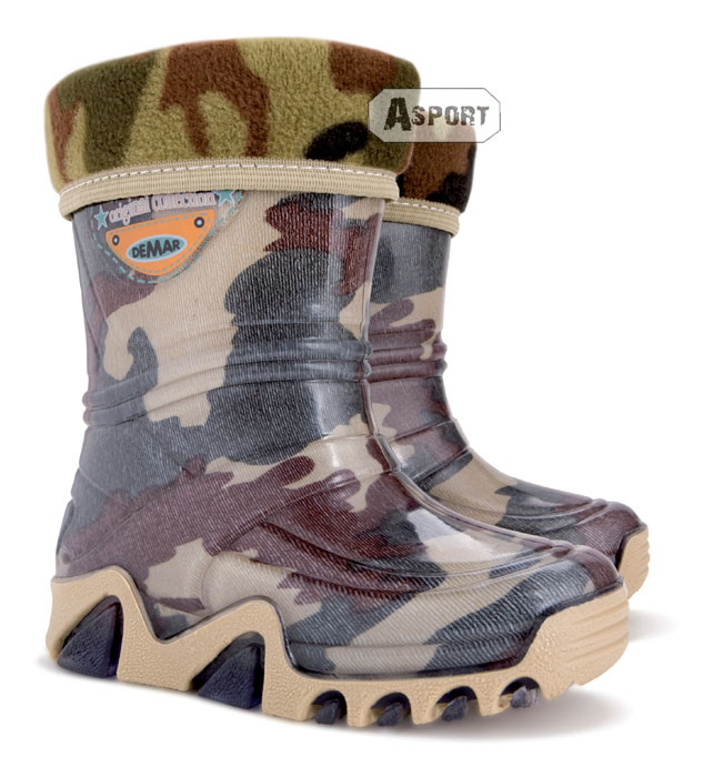 ПРодам новые демары и б/у Комбинезон-Трансформер .