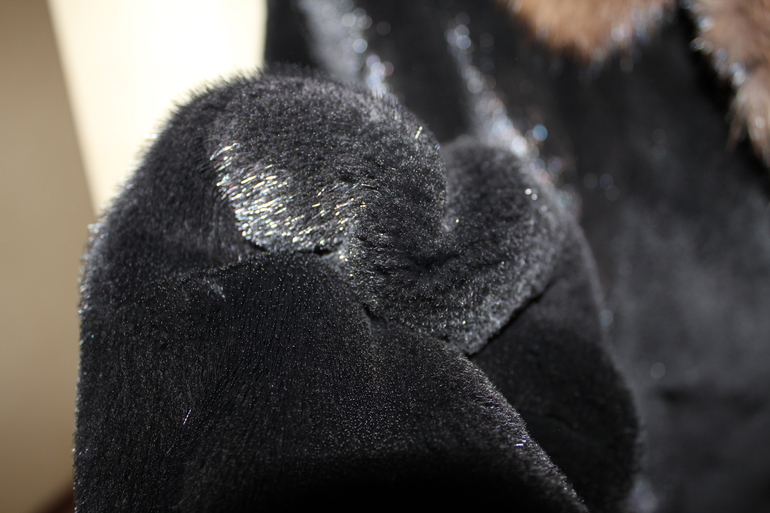 Пристрой мех.жилеток и шубок!!!!!с моей закупки !!!!!от 5000руб..