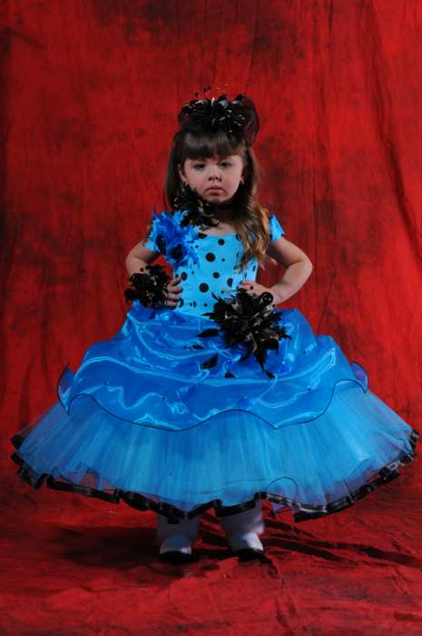 Праздничные платья для принцесс в наличии!