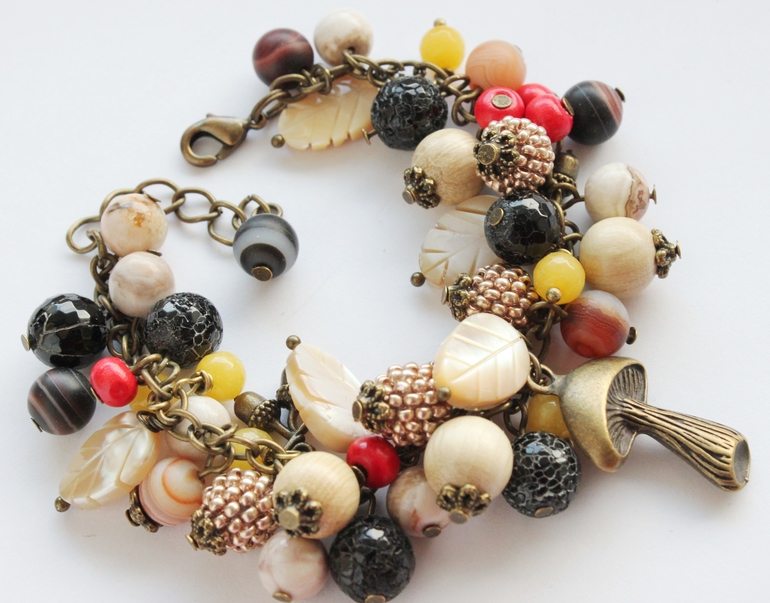 Браслет "Грибочек"