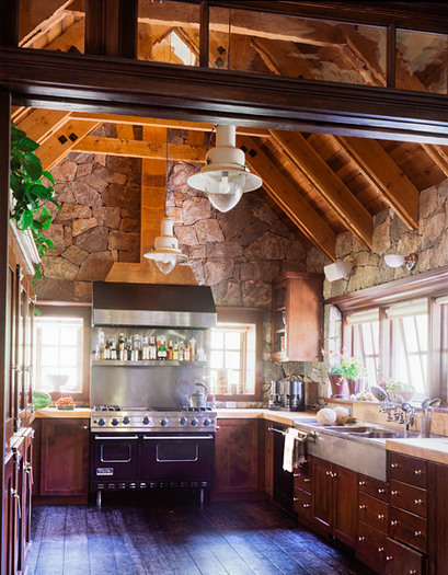 Подскажите стиль.