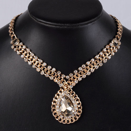 бижутерия,как заключительная деталь образа