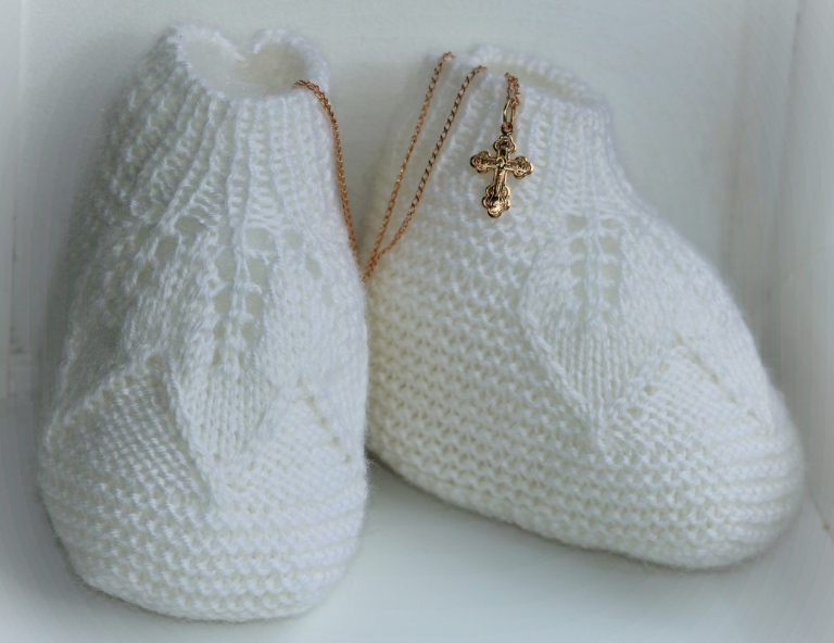 Подарок креснице Лизоньке!