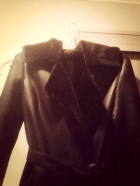 Красивая и теплая дубленка PERRE. 20т.р xs-s
