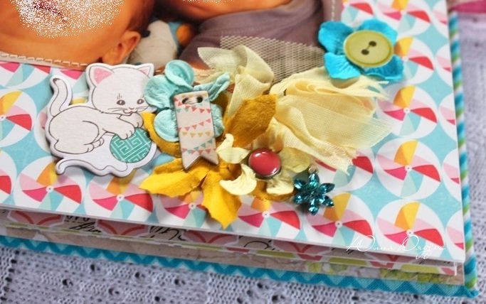 Альбом про первый год девочки Вари