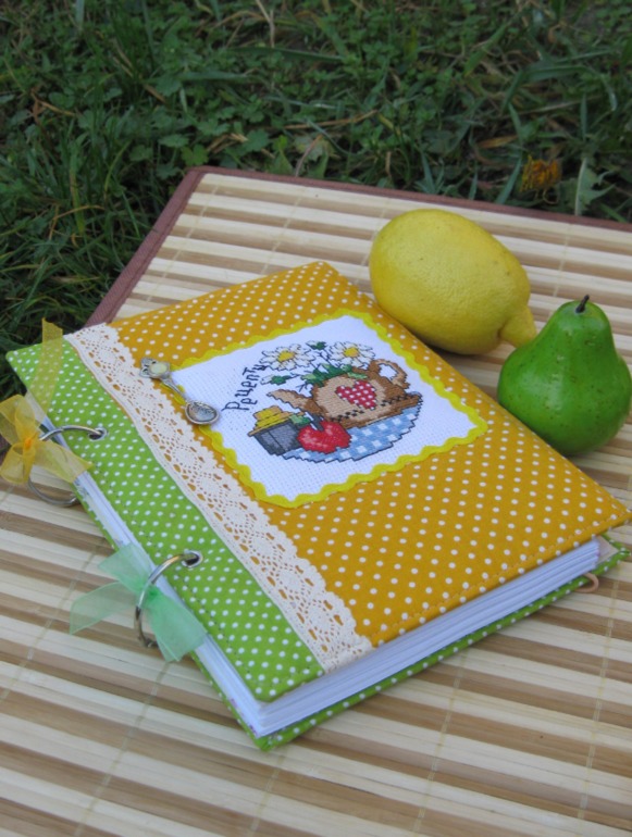 Кулинарный блокнот или вышивка в ход