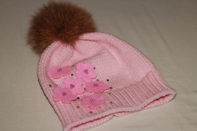 Розовая шапочка.....