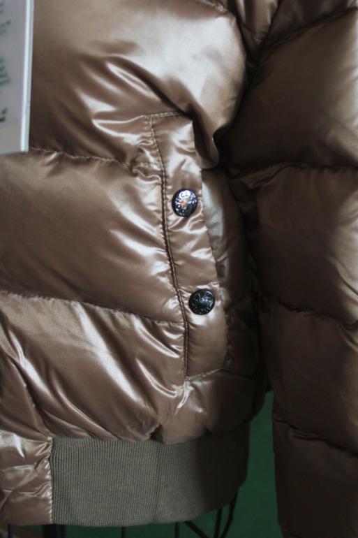 Фото посредника пуховик