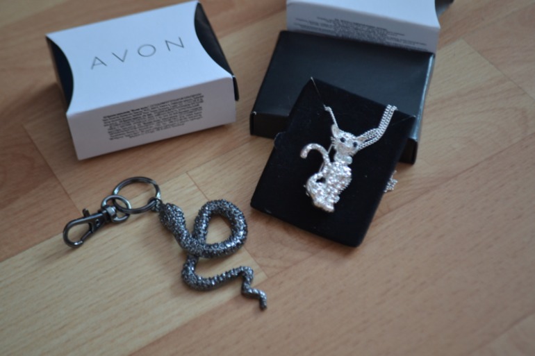 Меняю продукцию Avon