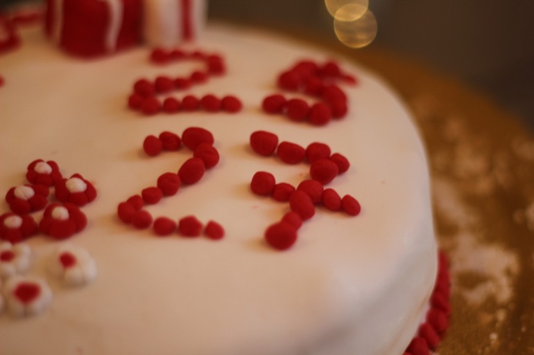 Мой первый тортик с мастикой))