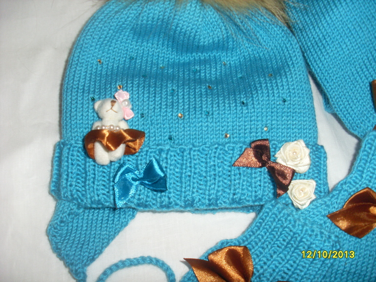 Шапочка самовяз совершенно новая на ОГ 46-48! ШИКАРНАЯ!  1800 руб!!! м.Преображенская площадь