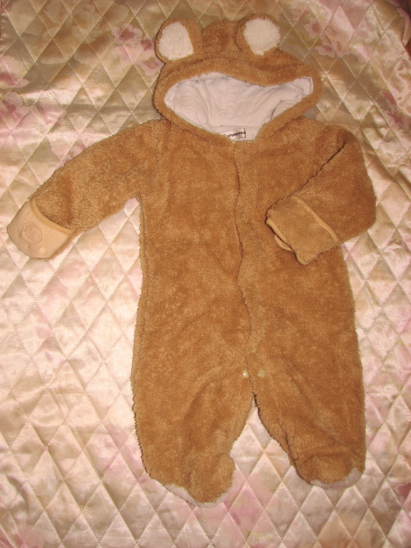 Плюшевый комбез панда и др.