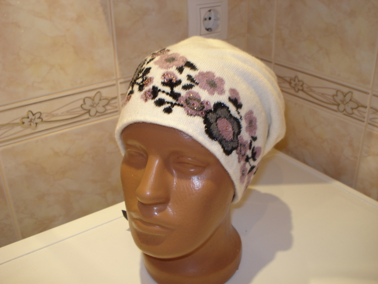 НОВЫЕ Шапочки для девочек, ОСЕНЬ-ЗИМА, Распродажа!!!!