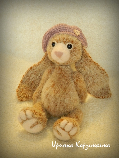 Заяц Мишель)))...